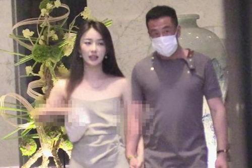 明星牵手爆料最新消息视频,最新视频揭秘娱乐圈幕后真相